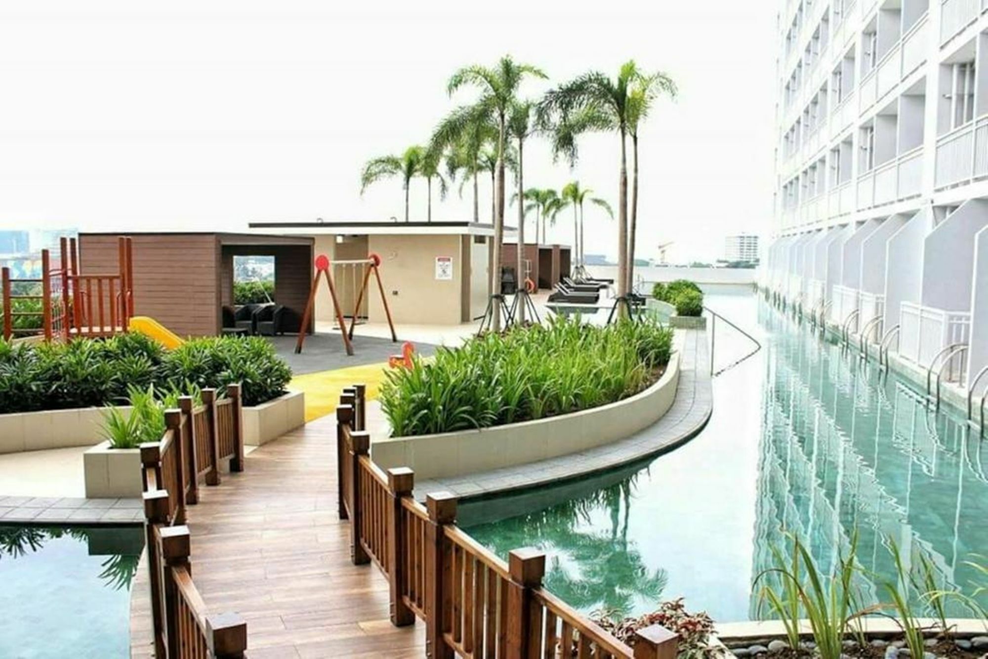 Maxstays - Max View @ Breeze Residences Pasay Ngoại thất bức ảnh